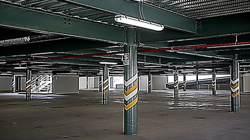 Deck Estacionamientos Campus UPC Villa